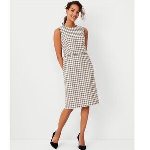 Ann Taylor Plaid Sleeveless Knee Length Dress